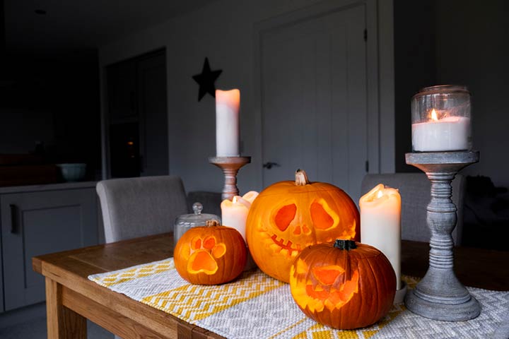 8 Awesome DIY Halloween Decorations And Ideas 