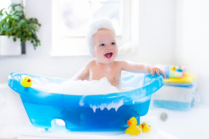 Bathing baby photo ideas for toddlers