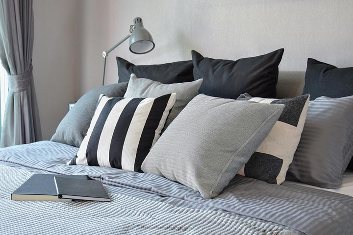 Cuddle-up pillows, bedroom decor ideas for couples