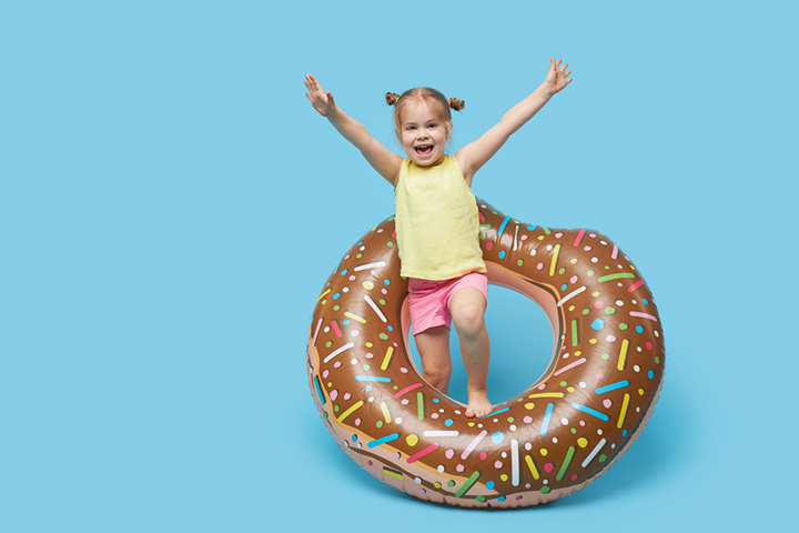Donut darling photo ideas for toddlers