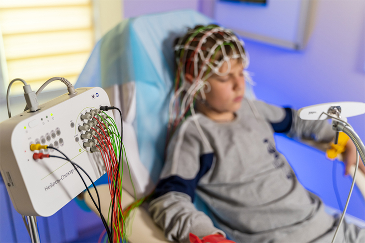 EEG helps diagnose myoclonus in children
