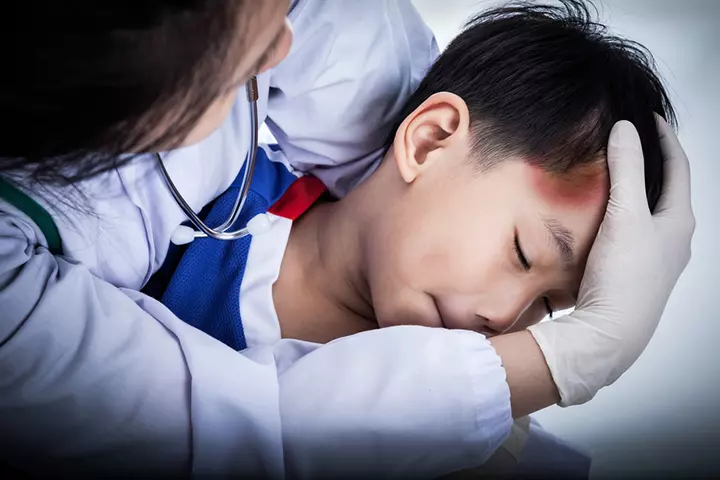 Head injuries may lead to muscle twitching in children