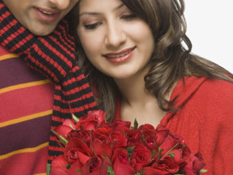पति को रोमांटिक बनाने के 30+ टिप्स | Pati Ko Romantic Kaise Banaye