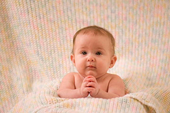 Praying baby photo ideas for toddlers
