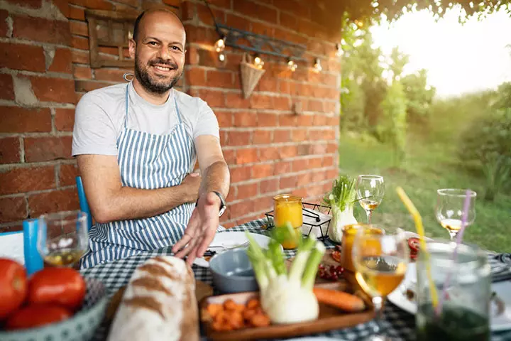 If you are hosting the party at home, hire a professional chef.