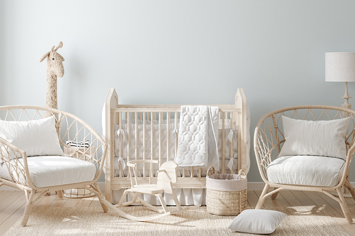 White and bright, toddler room idea for boys and girls