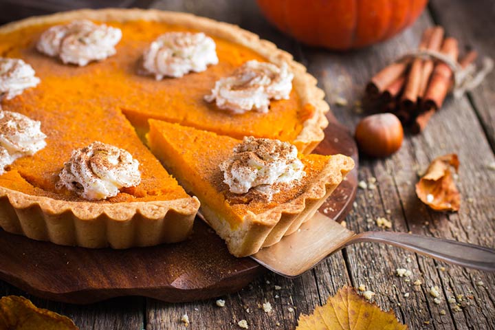 Mouth-Watering Cakes For Thanksgiving Day That You Must Try