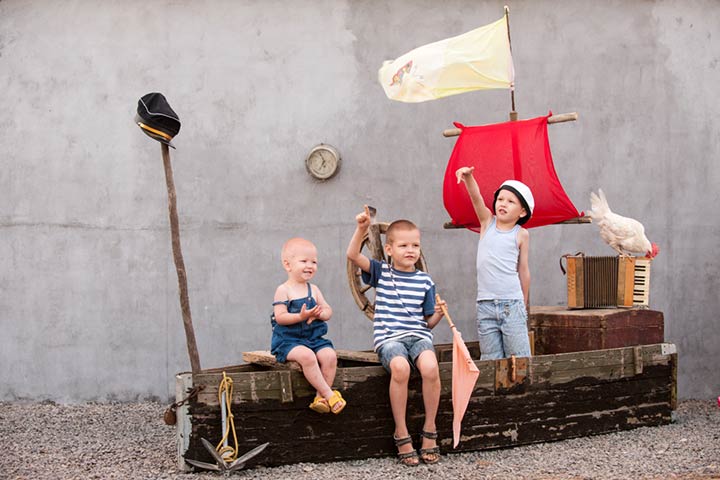 Pirate ship, dramatic pretend play for toddlers