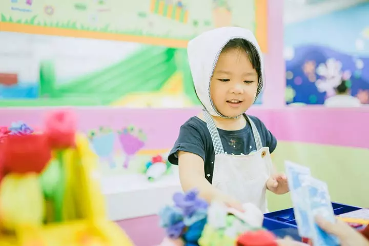 Flower market, dramatic pretend play for toddlers