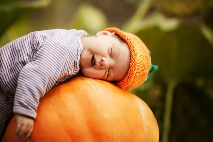 10 Thanksgiving Names For Your November Baby