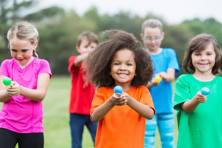 Lemon and spoon race outdoor party games for kids