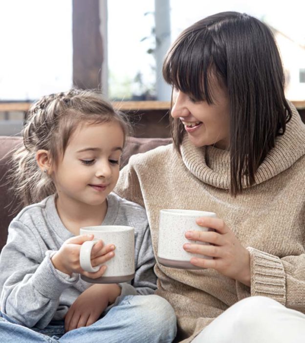 9种方法告诉你的孩子好的和坏的接触