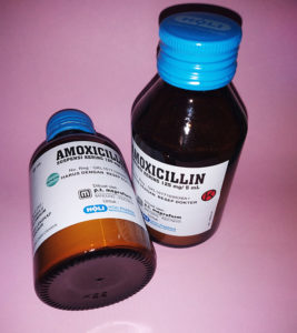 Is It Safe To Take Amoxicillin When Pregnant? Risks To Know