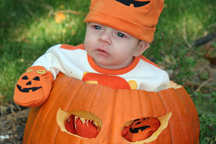 Carve the perfect Halloween pumpkin