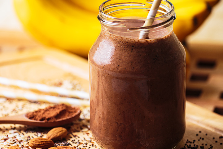 Chocolate and peanut butter smoothie for toddlers