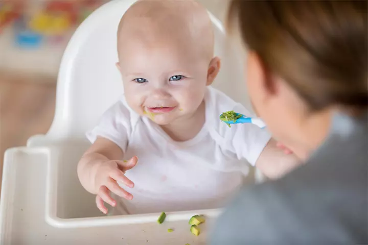 Distractions can cause babies spit up through nose