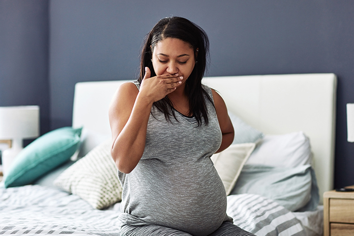 Nausea is a sign of E.coli infection during pregnancy