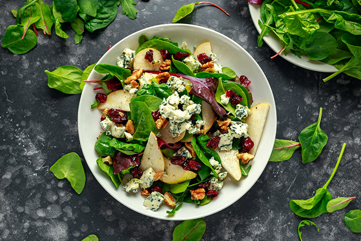 Pear Salad with Blue Cheese