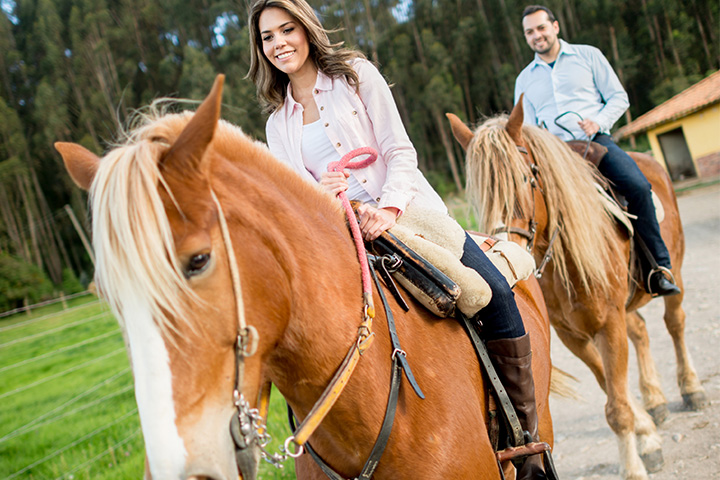 Surprise your girlfriend and take her horse riding