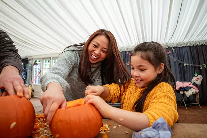 This is the way we carve a pumpkin