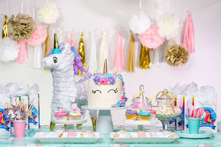 Unicorn-themed 1st birthday photoshoot ideas