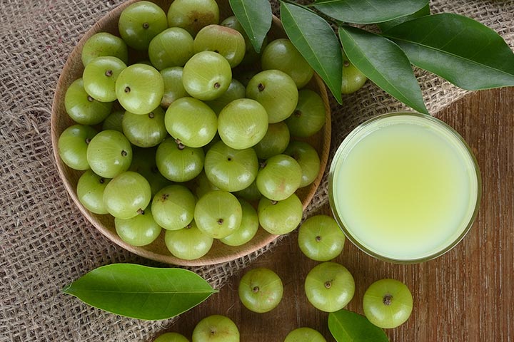 Amla juice mixed with oil helps strengthen the hair.
