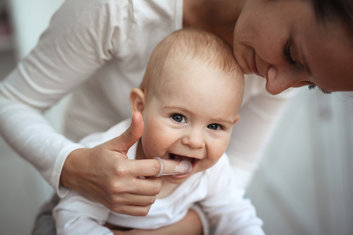 Cleaning Your Baby's Mouth