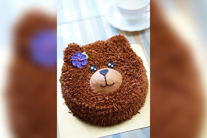 Teddy bear-themed 1st birthday cake smash ideas