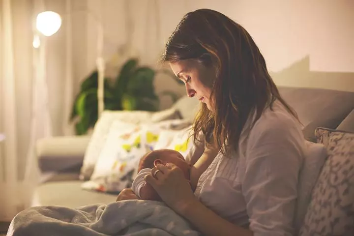 It Makes Breastfeeding Easy
