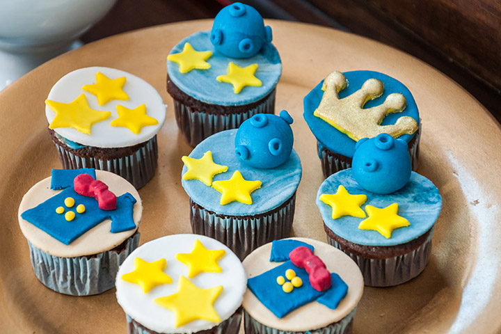 Little royal prince baby shower cupcake ideas