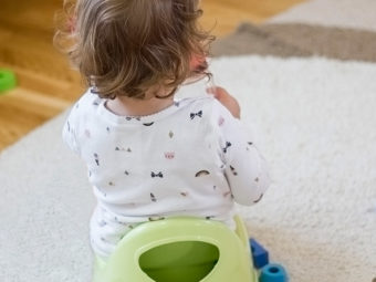 Poop Trouble In Kids? 9 High-Fiber Foods That Can Help