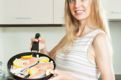 Smoked Salmon In Pregnancy: Is It Safe, Types And Risks