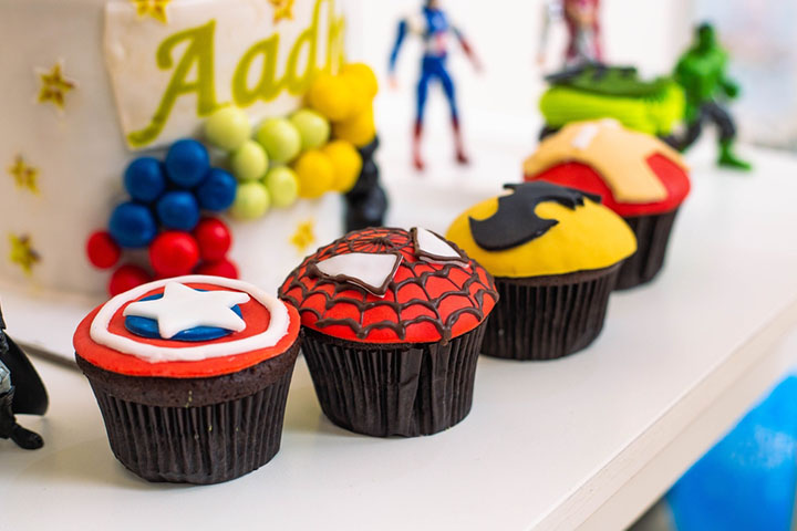 Superhero cupcake