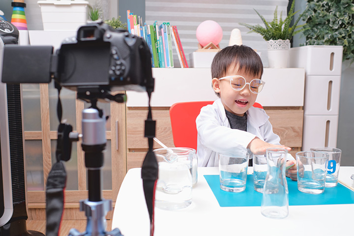 Water xylophone, 5 senses activity for preschoolers