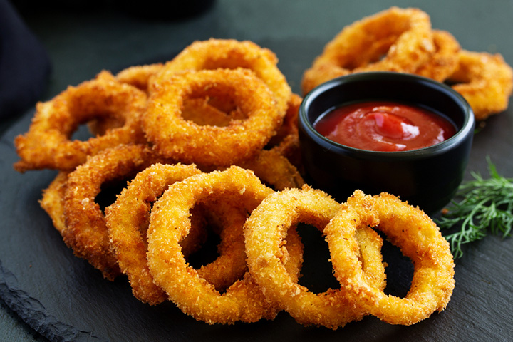 Baked onion rings healthy snacks for kids