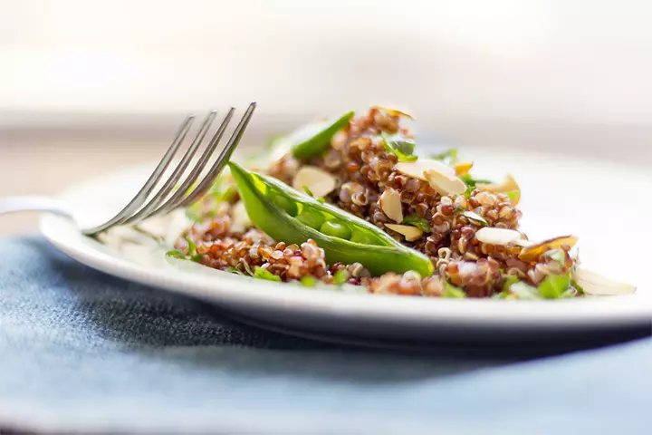 Snow peas with slivered almonds healthy snacks for kids