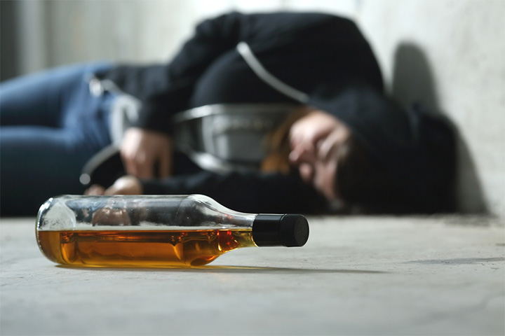 Teenage binge drinking causes losing consciousness