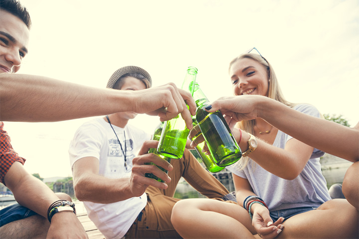 Teenage binge drinking makes them feel at ease in social situations