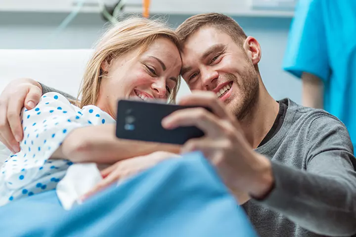 No Photographs Were Taken In The Delivery Rooms Till The Mid-1950s