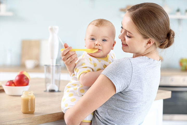 Starting Solid Food Early Ensures That Your Baby Sleeps Through The Night