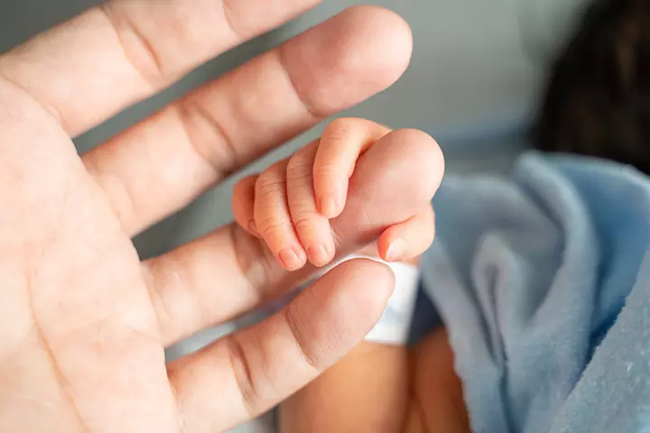 The Finger Grab