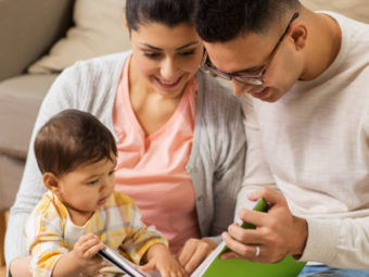 5 Reasons Why Reading The Same Book Repeatedly Is Good For Your Baby