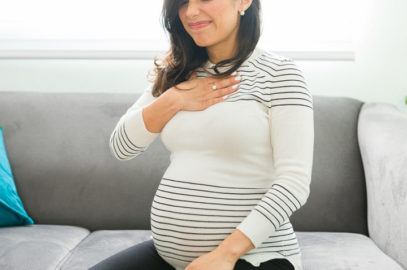 怀孕期间的胃灼热：原manbet安卓版因，症状和治疗