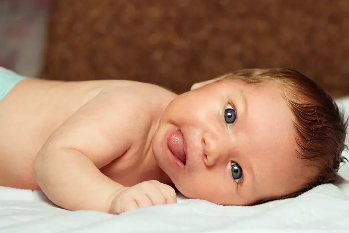 Need To Know About Babies Holding