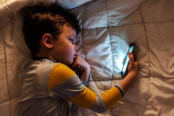 Kids Develop Bad Sleeping Habit