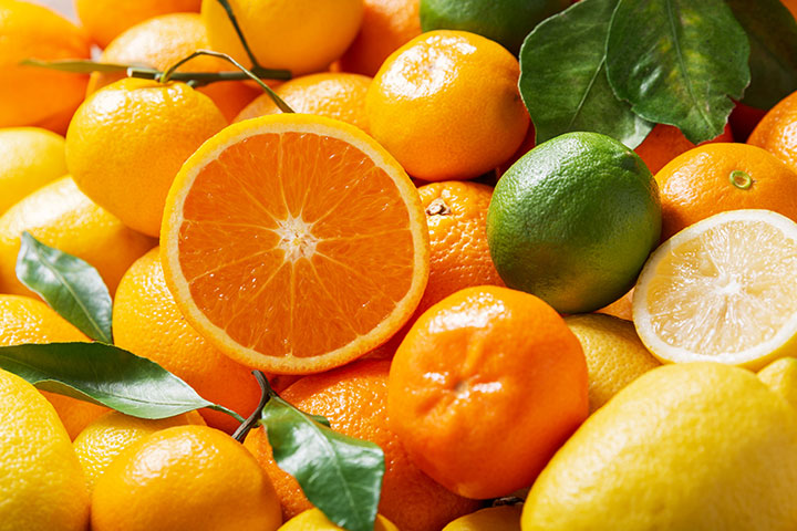 Citrus fruits may affect the baby’s digestion through breast milk