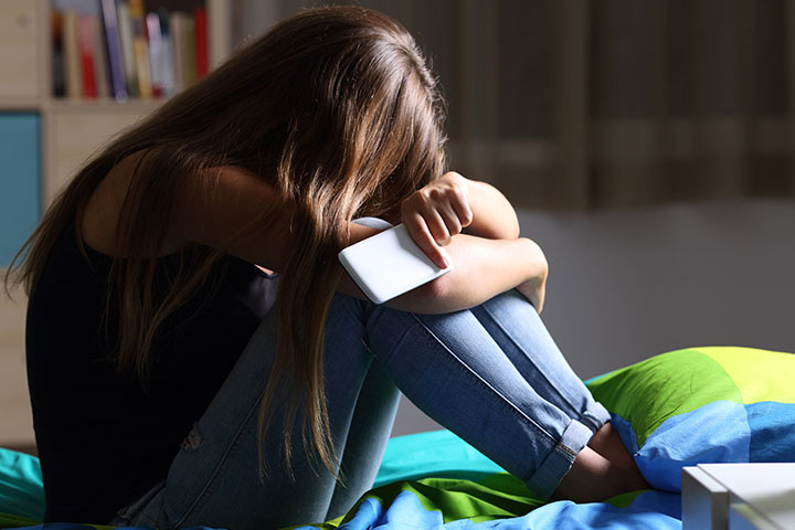 Cyberbullying, Side effects of mobile phones on teenagers