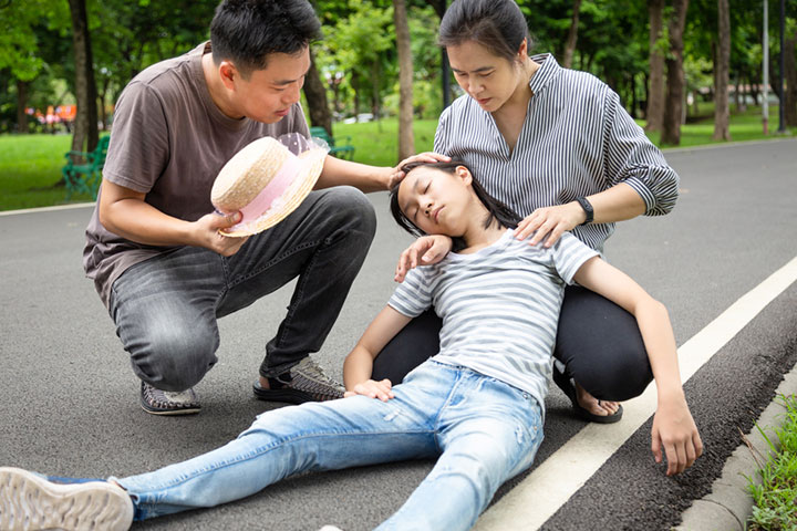Fainting can be a symptom of low blood pressure in teens