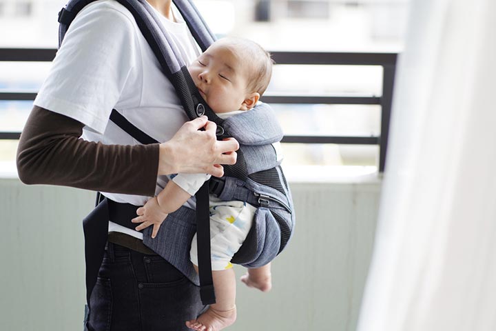 Using The Baby Carrier Correctly