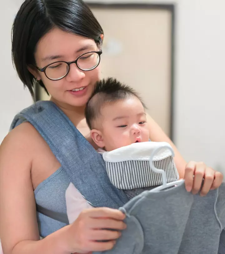 Why Japanese Mothers Prefer Babywearing Over Strollers
